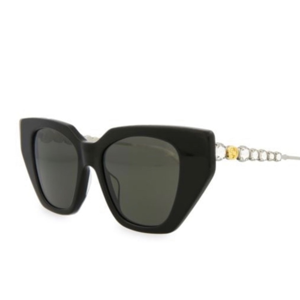Vintage Gucci Cat eye sunglasses